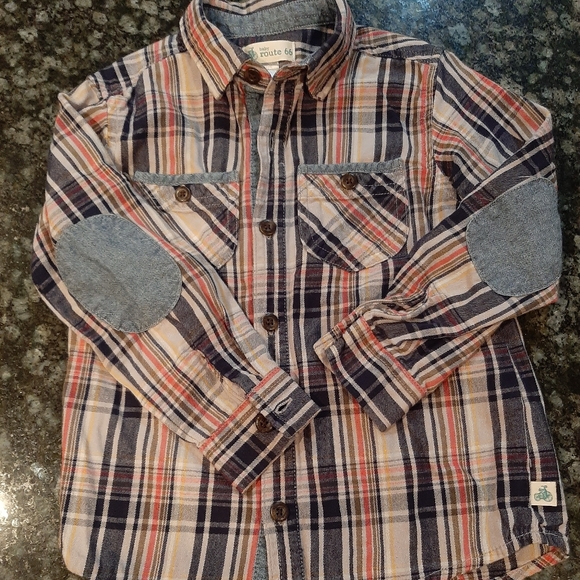 Super Soft & Comfy med-weight shirt - Picture 1 of 9